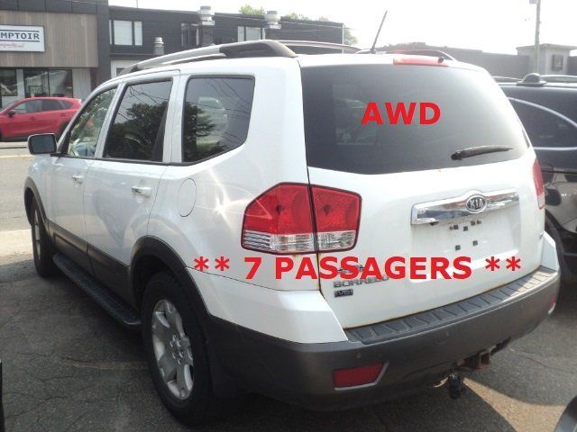 Kia Borrego 2011 - Thumbnail 3
