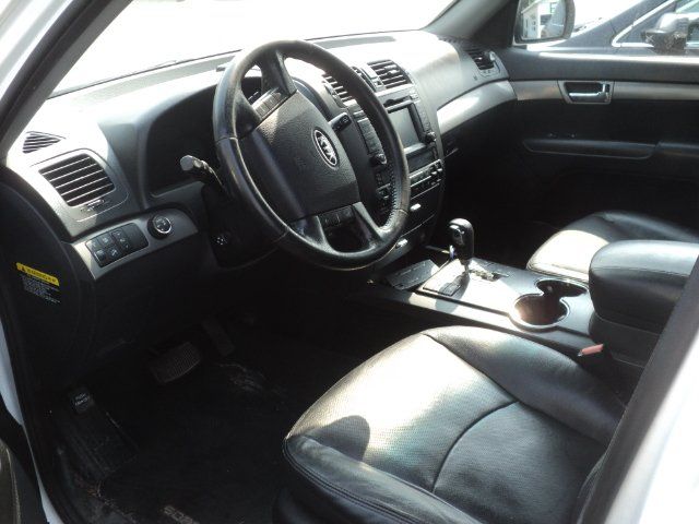 Kia Borrego 2011 - Thumbnail 5