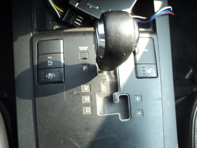 Kia Borrego 2011 - Thumbnail 12