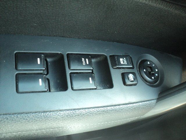 Kia Sorento 2011 - Thumbnail 18