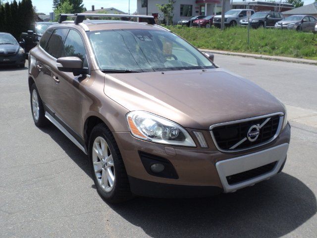 Volvo XC60 2010 - Thumbnail 2