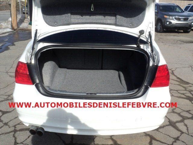 BMW 3 Series 2011 - Thumbnail 18