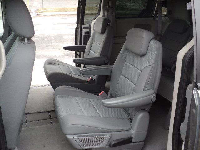 Dodge Grand Caravan 2010 - Thumbnail 7
