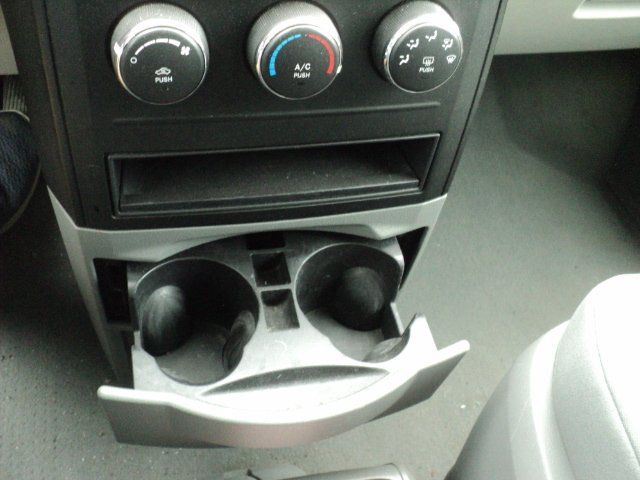 Dodge Grand Caravan 2010 - Thumbnail 13