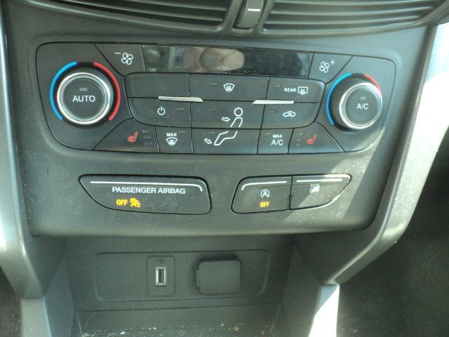 Ford Escape 2017 - Image 12