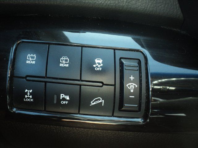 Kia Sorento 2011 - Image 17