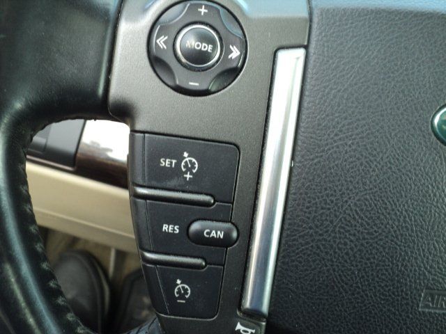 Land Rover LR2 2014 - Image 19