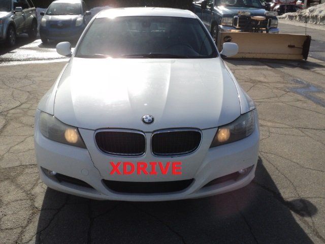 BMW 3 Series 2011 - Image 19