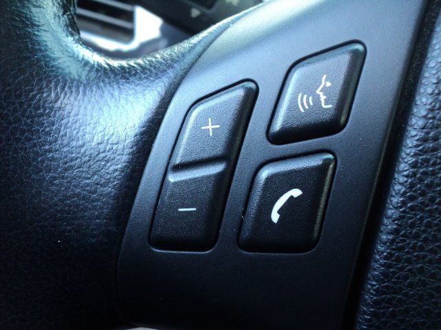 BMW 3 Series 2011 - Image 14