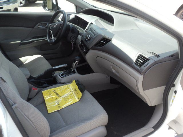 Honda Civic 2012 - Image 8